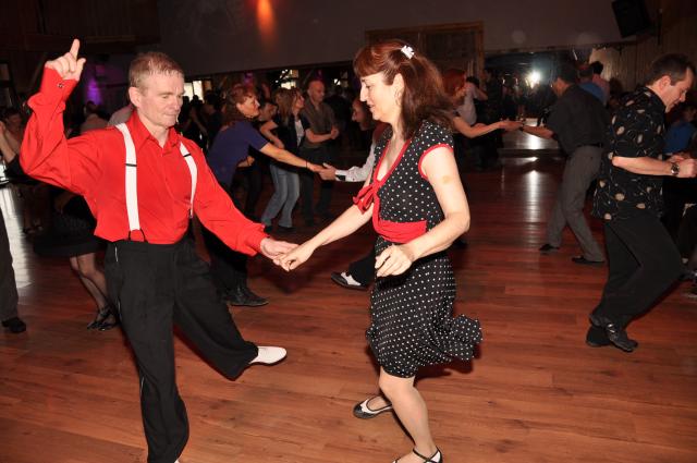 min 2010 03 28 station danse 079